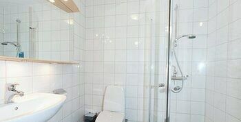 Uppsala Vandrarhem & Hotel Стокгольм Экстерьер фото
